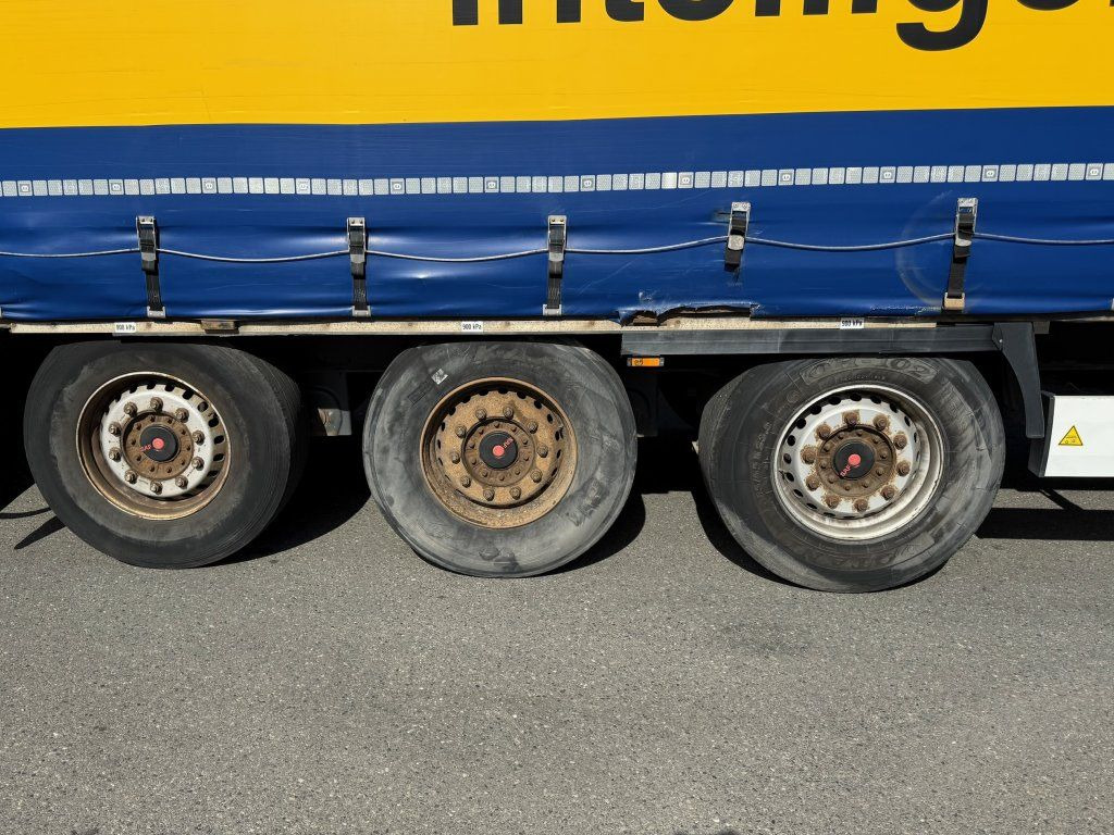 Krone SD - Gjysmë rimorkio me tendë: foto 5 Krone SD - Gjysmë rimorkio me tendë: foto 5