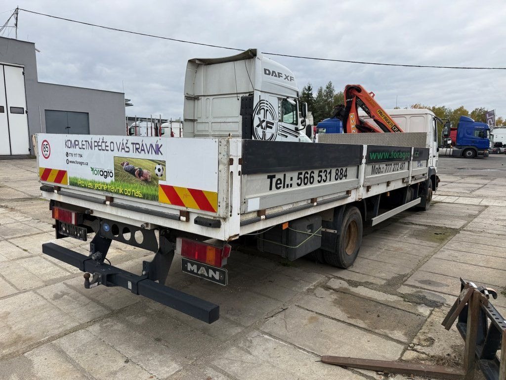 MAN 12.185 EURO 3 Kran UNBEWEGLICH - Kamion me vinç: foto 3 MAN 12.185 EURO 3 Kran UNBEWEGLICH - Kamion me vinç: foto 3