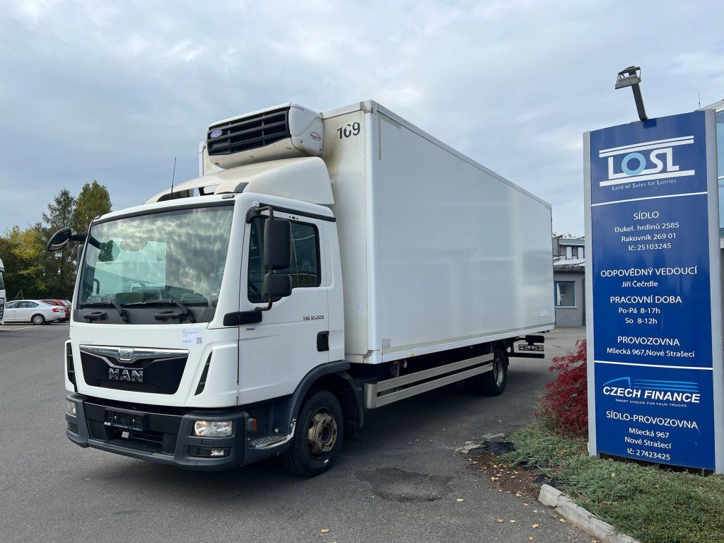 MAN TGL12.220 EURO 6 Carrier Xarios 600 - Kamion frigorifer: foto 1 MAN TGL12.220 EURO 6 Carrier Xarios 600 - Kamion frigorifer: foto 1