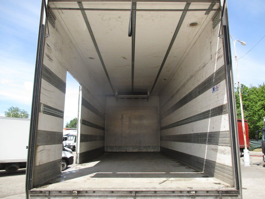 Renault Premium 460 - Kamion frigorifer: foto 5 Renault Premium 460 - Kamion frigorifer: foto 5