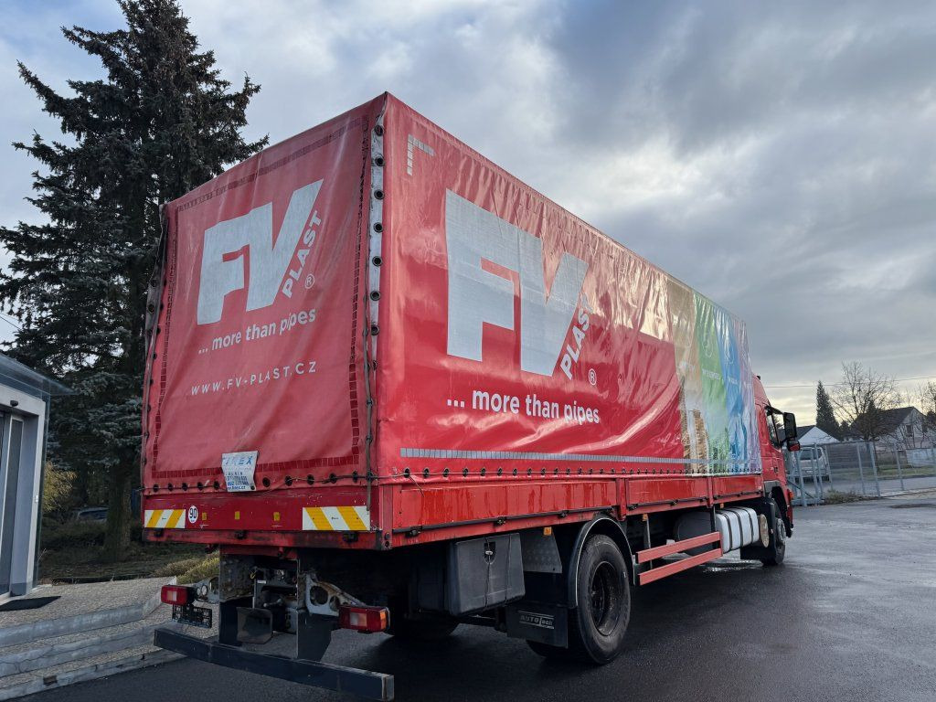 Volvo FM260 EURO 3 - Kamion me tendë: foto 4 Volvo FM260 EURO 3 - Kamion me tendë: foto 4