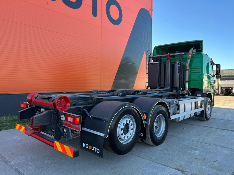 Volvo FM 450 | Hiab XR 17 ton | L=5300 mm - Kamion vetëngarkues: foto 4 Volvo FM 450 | Hiab XR 17 ton | L=5300 mm - Kamion vetëngarkues: foto 4