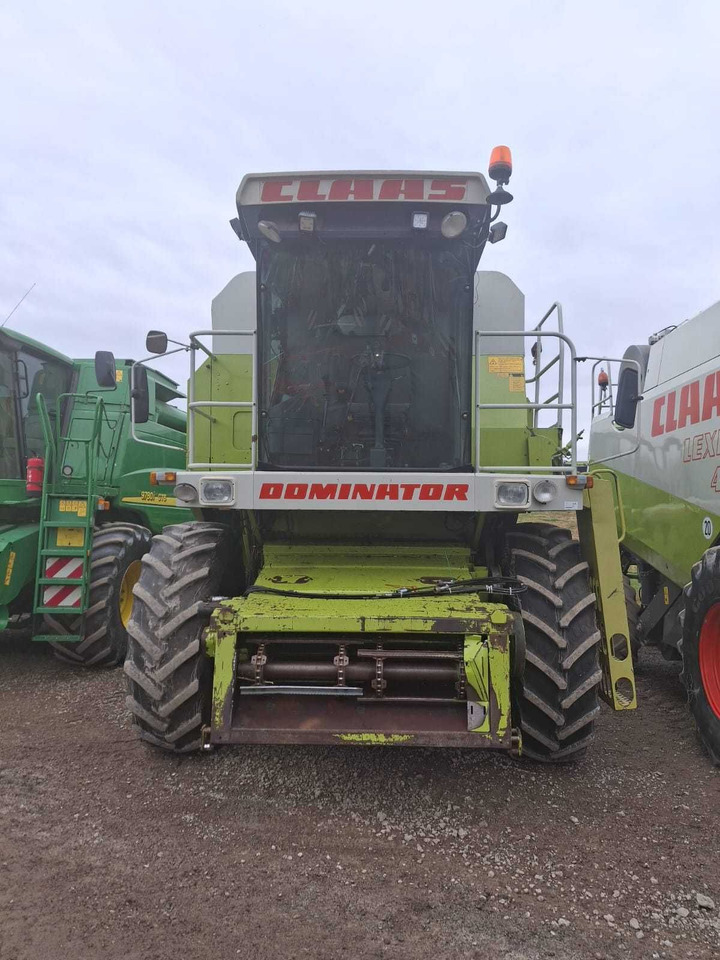 Claas dominator 118 sl Maxi - Makinë korrëse: foto 5 Claas dominator 118 sl Maxi - Makinë korrëse: foto 5