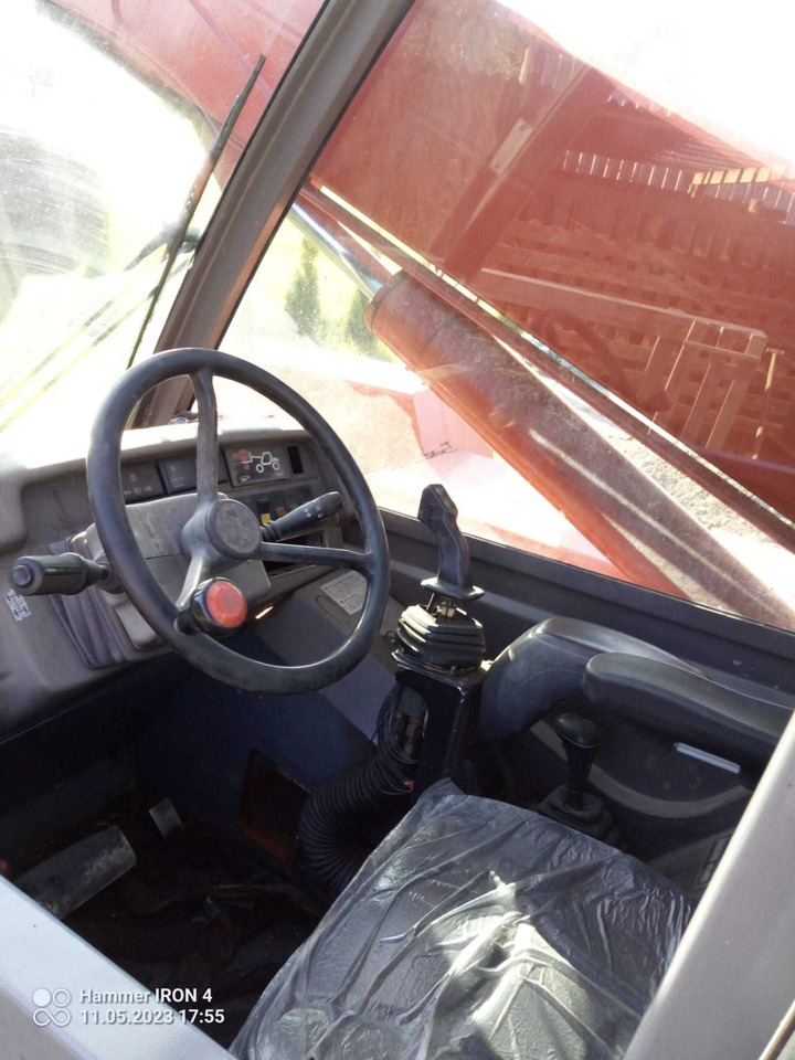 Ładowarka teleskopowa Manitou 628 - Ekskavator teleskopik: foto 3 Ładowarka teleskopowa Manitou 628 - Ekskavator teleskopik: foto 3