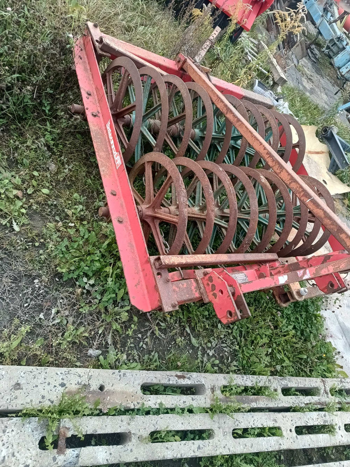 Pług 4 skibowy Frost - Plug: foto 3 Pług 4 skibowy Frost - Plug: foto 3