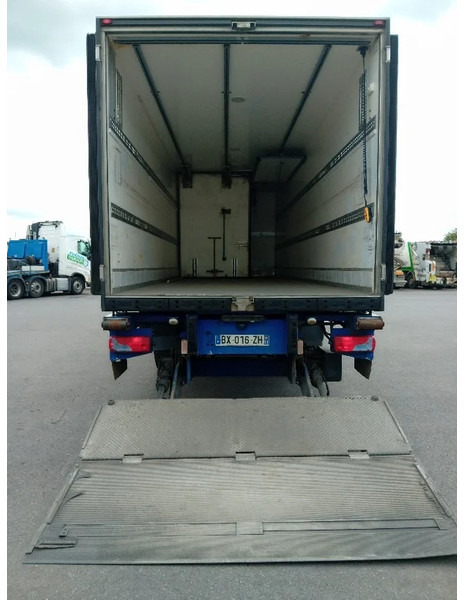 MAN TGM 18.340 chereau - Carrier - Kamion frigorifer: foto 4 MAN TGM 18.340 chereau - Carrier - Kamion frigorifer: foto 4