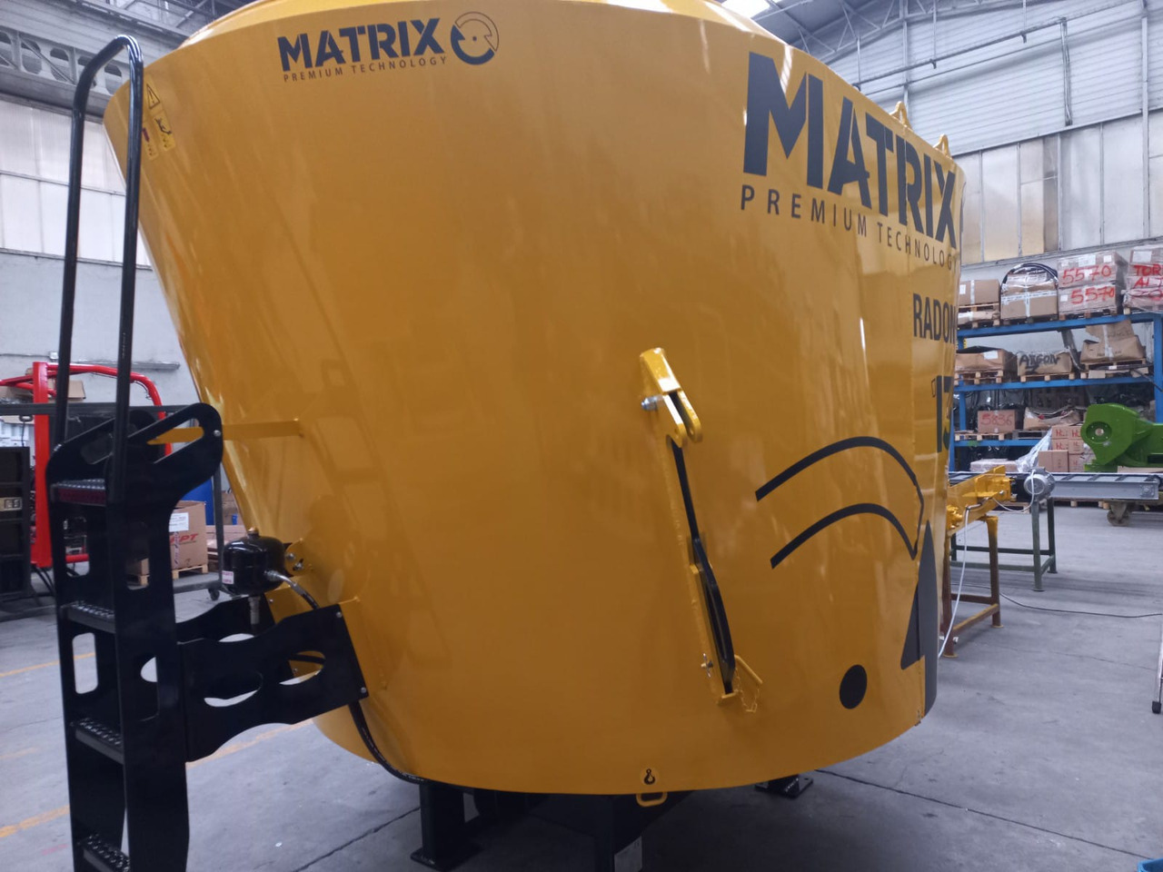 Italmix matrix radon bio elettric - Vagon për përzierjen e foragjereve: foto 4 Italmix matrix radon bio elettric - Vagon për përzierjen e foragjereve: foto 4