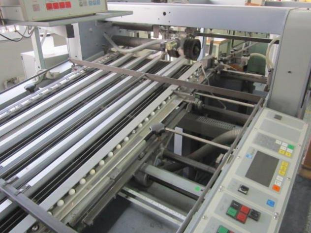 Heidelberg / Stahl KD 94-6-KTL-PD-T combination folding machine - Makinë palosëse: foto 4 Heidelberg / Stahl KD 94-6-KTL-PD-T combination folding machine - Makinë palosëse: foto 4