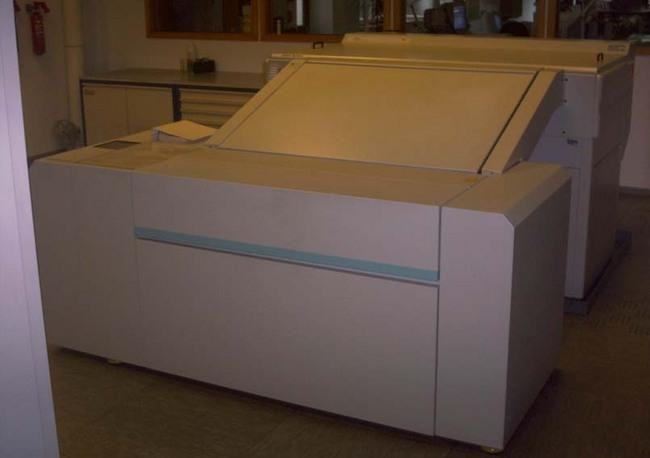 Linotype/Heidelberg Signasetter film imagesetter - Makinë printimi: foto 1 Linotype/Heidelberg Signasetter film imagesetter - Makinë printimi: foto 1