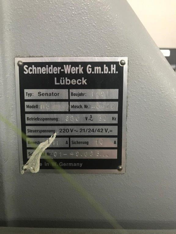Schneider SENATOR cutting machine 115 MC - Makinë për prerje letre: foto 3 Schneider SENATOR cutting machine 115 MC - Makinë për prerje letre: foto 3