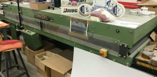 Tünkers Universal Gluing Machine - Makinë printimi: foto 4 Tünkers Universal Gluing Machine - Makinë printimi: foto 4