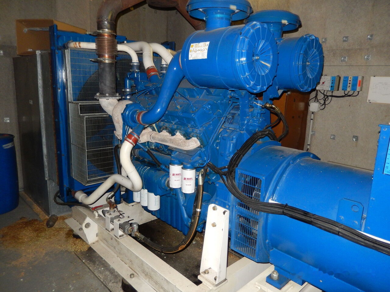 Perkins 630 kVa 3012TAG3 - Set gjeneratori: foto 1 Perkins 630 kVa 3012TAG3 - Set gjeneratori: foto 1