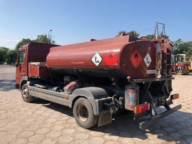 Mercedes-Benz Atego 818 5000l aircraft tank aviation airport - Autobot: foto 1 Mercedes-Benz Atego 818 5000l aircraft tank aviation airport - Autobot: foto 1