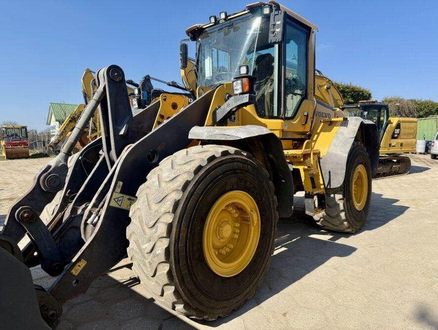 Volvo L120F - Fadrom me goma: foto 2 Volvo L120F - Fadrom me goma: foto 2