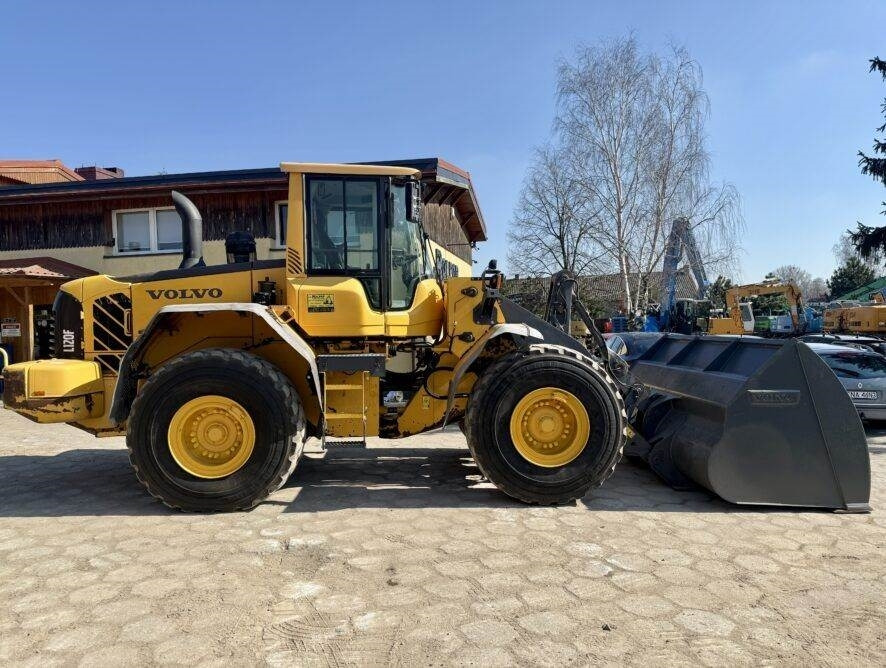 Volvo L120F - Fadrom me goma: foto 5 Volvo L120F - Fadrom me goma: foto 5