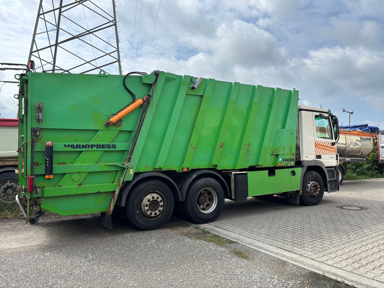 Mercedes-Benz 2532L EU5/Zöller Schüttung/VarioPress/Blatt-Luft - Kamion mbeturinash: foto 5 Mercedes-Benz 2532L EU5/Zöller Schüttung/VarioPress/Blatt-Luft - Kamion mbeturinash: foto 5