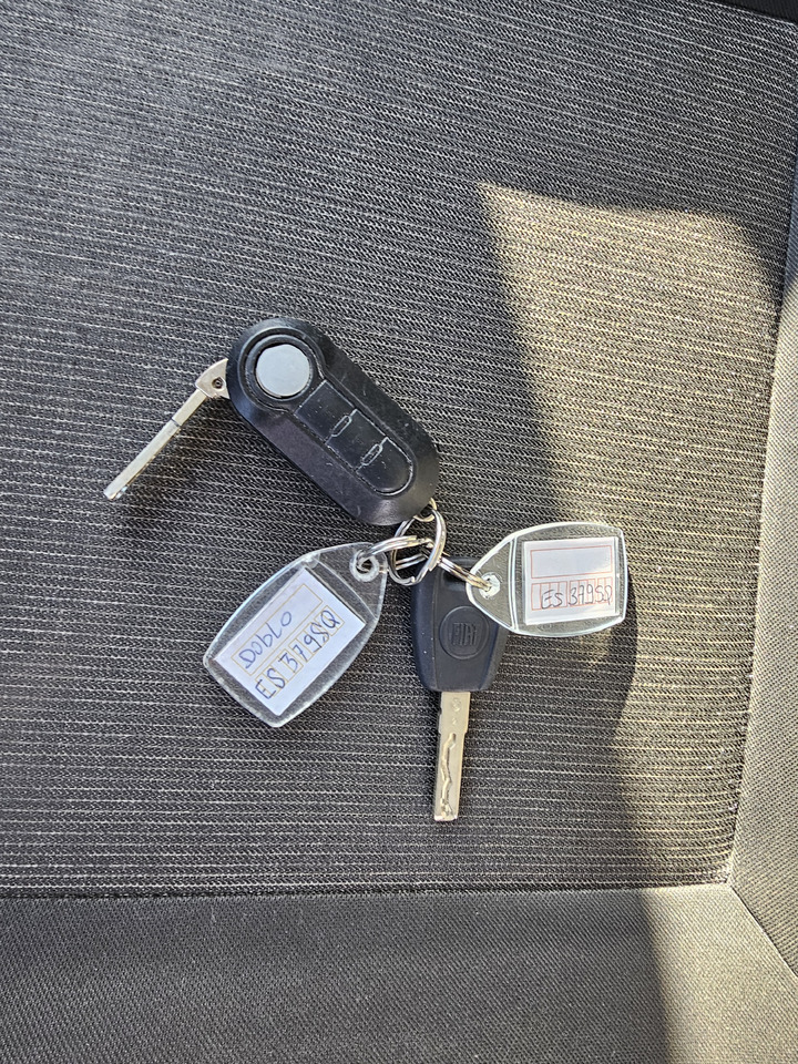 Furgon frigorifer FIAT DOBLO LONG CHLODNIA carrier KLIMA  EURO6 [ Copy ]: foto 20