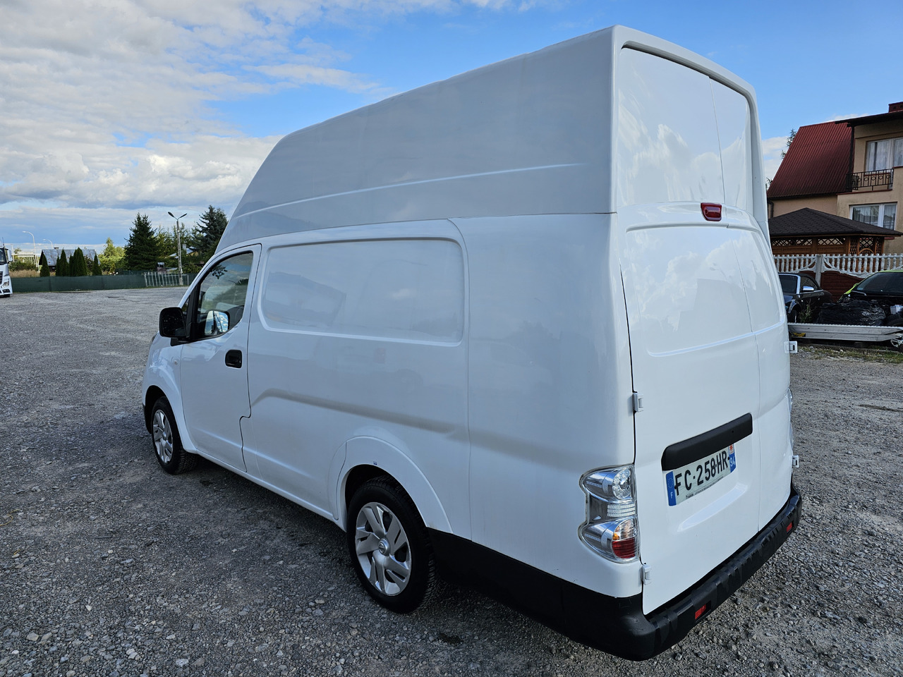 NISSAN E-NV200 ELEKTRYCZNY 40 KV 250 km klima kamera - Furgon i vogël, Furgon elektrik: foto 5 NISSAN E-NV200 ELEKTRYCZNY 40 KV 250 km klima kamera - Furgon i vogël, Furgon elektrik: foto 5