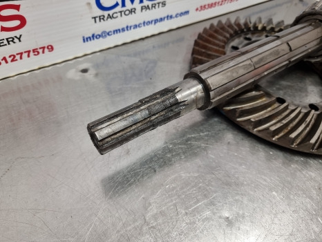 Case 1690, 1594, Rear Axle Bevel Gear 8x41 K965821 - Aksi i pasmë: foto 4 Case 1690, 1594, Rear Axle Bevel Gear 8x41 K965821 - Aksi i pasmë: foto 4