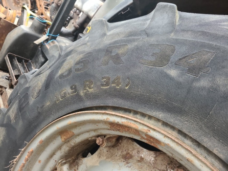 Case Jx, Jxu, Farmall New Holland Tdd, Jx80 Rear Wheel Rim 16.9r34 - Bandazh për Makineri bujqësore: foto 2 Case Jx, Jxu, Farmall New Holland Tdd, Jx80 Rear Wheel Rim 16.9r34 - Bandazh për Makineri bujqësore: foto 2