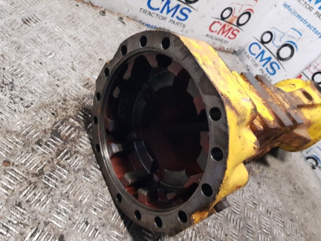 Caterpillar Th62 Clark Hurth Front Half Axle Housing 279.06.004.659, 27906004659 - Aksi i përparmë: foto 4 Caterpillar Th62 Clark Hurth Front Half Axle Housing 279.06.004.659, 27906004659 - Aksi i përparmë: foto 4