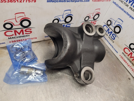 Claas Case Mccormick Carraro Si Front Axle Swivel Housing Lhs 11659, 066656 - Aksi i përparmë: foto 4 Claas Case Mccormick Carraro Si Front Axle Swivel Housing Lhs 11659, 066656 - Aksi i përparmë: foto 4