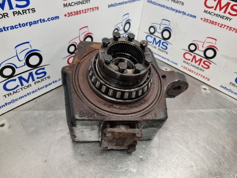 Deutz Agrotron 135, 120, Front Axle Swivel Housing Rhs 4475306141, 04415065 - Aksi i përparmë: foto 2 Deutz Agrotron 135, 120, Front Axle Swivel Housing Rhs 4475306141, 04415065 - Aksi i përparmë: foto 2