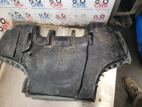 Deutz Agrotron M, New, Profiline Series M620 Cab Floor Mat 0.012.6504.2/10 - Kabina dhe interier: foto 5 Deutz Agrotron M, New, Profiline Series M620 Cab Floor Mat 0.012.6504.2/10 - Kabina dhe interier: foto 5