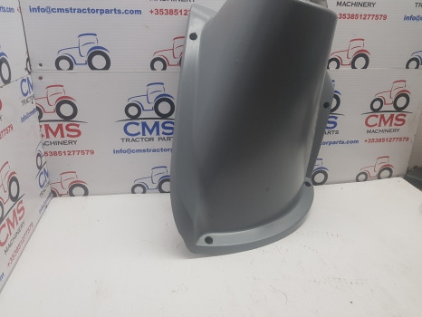 Deutz Agrotron M620, M600, Ttv, Mk3, Gear Shift Cover Panel 0.013.2606.0/20 - Kabina dhe interier: foto 4 Deutz Agrotron M620, M600, Ttv, Mk3, Gear Shift Cover Panel 0.013.2606.0/20 - Kabina dhe interier: foto 4