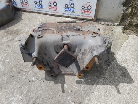 Fermec 660 Massey Ferguson 50hx, 60hx Front Axle Support Frame Bolster 3515080m1 - Pezullimi: foto 1 Fermec 660 Massey Ferguson 50hx, 60hx Front Axle Support Frame Bolster 3515080m1 - Pezullimi: foto 1