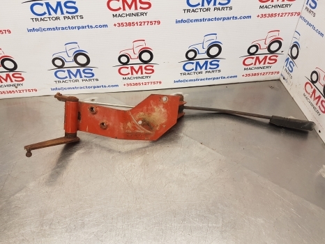 Fiat 115-90, 140-90, 130-90, 160-90, 180-90 Hydraulic Lift Control Lever 5130493 - Sistemi hidraulik për Traktor: foto 4 Fiat 115-90, 140-90, 130-90, 160-90, 180-90 Hydraulic Lift Control Lever 5130493 - Sistemi hidraulik për Traktor: foto 4