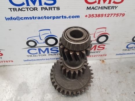 Bosht kardanike për Traktor Ford 10 Series 6610, 5610, 7710 Transmission Triple Gear Z16x18x31 E0nn7z011ab: foto 7 Bosht kardanike për Traktor Ford 10 Series 6610, 5610, 7710 Transmission Triple Gear Z16x18x31 E0nn7z011ab: foto 7