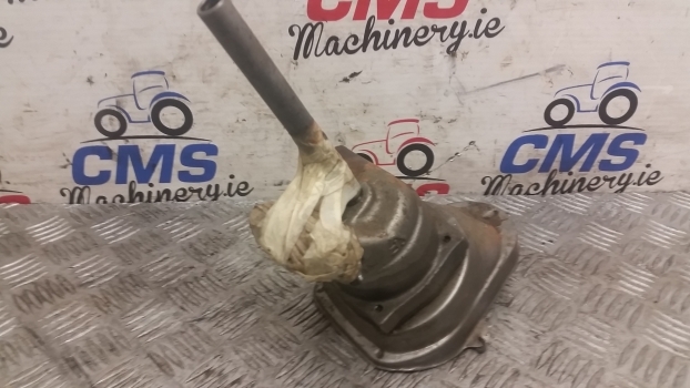 Ford 2910, 3 Cylinder Engines Engine Oil Pump E1nn6600dd, 81873261, 87554841 - Pompa e vajit për Traktor: foto 3 Ford 2910, 3 Cylinder Engines Engine Oil Pump E1nn6600dd, 81873261, 87554841 - Pompa e vajit për Traktor: foto 3