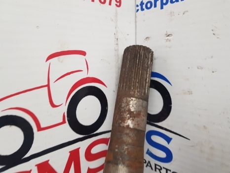 Ford 40 Carraro 709s Front Axle Drive Shaft Assy 81863155; Car125156; Car40887 - Boshti i transmisionit për Traktor: foto 5 Ford 40 Carraro 709s Front Axle Drive Shaft Assy 81863155; Car125156; Car40887 - Boshti i transmisionit për Traktor: foto 5