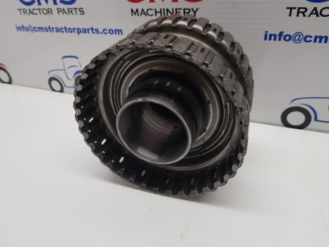 Ford 40 Series, Ts, 8240, 7840, Transmission Clutch Housing Front F0nn7r037ac - Friksion dhe pjesë këmbimi: foto 2 Ford 40 Series, Ts, 8240, 7840, Transmission Clutch Housing Front F0nn7r037ac - Friksion dhe pjesë këmbimi: foto 2