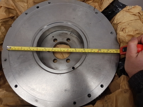 Ford 6610, 10 , 40 Series,ts. Engine Flywheel Brand New E0nn6380ea, E0nn6375ka - Volanti për Traktor: foto 4 Ford 6610, 10 , 40 Series,ts. Engine Flywheel Brand New E0nn6380ea, E0nn6375ka - Volanti për Traktor: foto 4