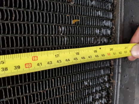 Ford Ts, 5640, 6640, 7740 Engine Water Cooling Radiator 82015103, 82015097 - Radiatori: foto 4 Ford Ts, 5640, 6640, 7740 Engine Water Cooling Radiator 82015103, 82015097 - Radiatori: foto 4