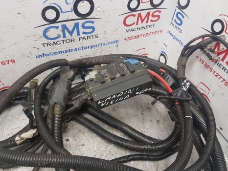 Landini Vision 95 Engine Front Wiring Loom Complete 3674688m91, 3679168m91 - Kabllot/ Pajimet e telave për Traktor: foto 2 Landini Vision 95 Engine Front Wiring Loom Complete 3674688m91, 3679168m91 - Kabllot/ Pajimet e telave për Traktor: foto 2