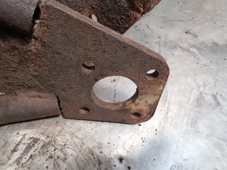 Manitou Mlt 634-120, 630, 634, 731, Front Mudguard Bracket Kit 237487, 237488 - Parafango: foto 5 Manitou Mlt 634-120, 630, 634, 731, Front Mudguard Bracket Kit 237487, 237488 - Parafango: foto 5