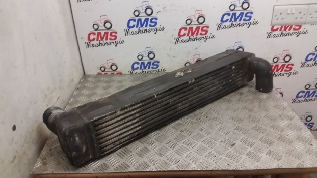 Manitou Mlt630t, Mlt634 120 Lsu, Mlt731 T Lsu, Mt732 Cooling Radiator 704642 - Radiatori për Ekskavator teleskopik: foto 1 Manitou Mlt630t, Mlt634 120 Lsu, Mlt731 T Lsu, Mt732 Cooling Radiator 704642 - Radiatori për Ekskavator teleskopik: foto 1