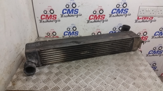 Manitou Mlt630t, Mlt634 120 Lsu, Mlt731 T Lsu, Mt732 Cooling Radiator 704642 - Radiatori për Ekskavator teleskopik: foto 3 Manitou Mlt630t, Mlt634 120 Lsu, Mlt731 T Lsu, Mt732 Cooling Radiator 704642 - Radiatori për Ekskavator teleskopik: foto 3