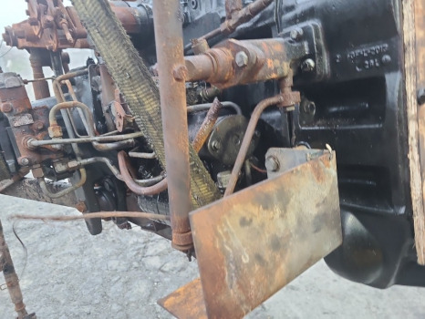 Massey Ferguson 4255 Rear Axle Centre Housing - Aksi i pasmë për Makineri bujqësore: foto 3 Massey Ferguson 4255 Rear Axle Centre Housing - Aksi i pasmë për Makineri bujqësore: foto 3