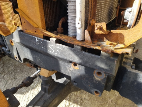 Massey Ferguson 5445, 5455, 5435, 5425 Front Axle Bracket 3777594m16 - Pezullimi: foto 2 Massey Ferguson 5445, 5455, 5435, 5425 Front Axle Bracket 3777594m16 - Pezullimi: foto 2