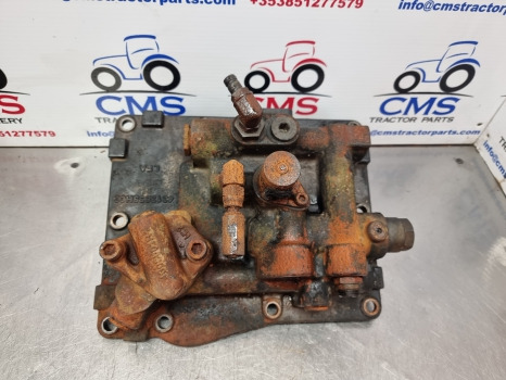 Massey Ferguson 5612, 5400, 5600, 5700, 6700 Hydraulic Pump Cover 4313856m1 - Sistemi hidraulik: foto 2 Massey Ferguson 5612, 5400, 5600, 5700, 6700 Hydraulic Pump Cover 4313856m1 - Sistemi hidraulik: foto 2