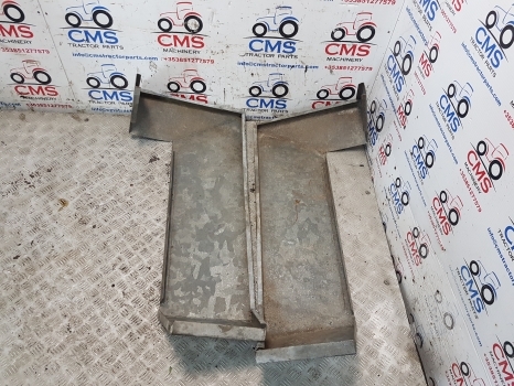 Massey Ferguson Industrial 30e Cab Mudguard Pair Mf30emudguard - Parafango për Makineri bujqësore: foto 5 Massey Ferguson Industrial 30e Cab Mudguard Pair Mf30emudguard - Parafango për Makineri bujqësore: foto 5