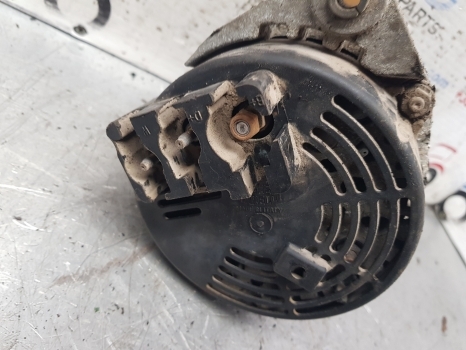 New Holland Case Tm, Mxm Series Mxm190, Tm190 Alternator 82014508 - Gjeneratori për Traktor: foto 5 New Holland Case Tm, Mxm Series Mxm190, Tm190 Alternator 82014508 - Gjeneratori për Traktor: foto 5