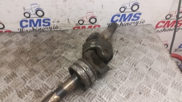 New Holland Ford 35, Ts, L Ts110, Ts115 Front Axle Drive Shaft Right 5166550 - Boshti i transmisionit për Traktor: foto 3 New Holland Ford 35, Ts, L Ts110, Ts115 Front Axle Drive Shaft Right 5166550 - Boshti i transmisionit për Traktor: foto 3