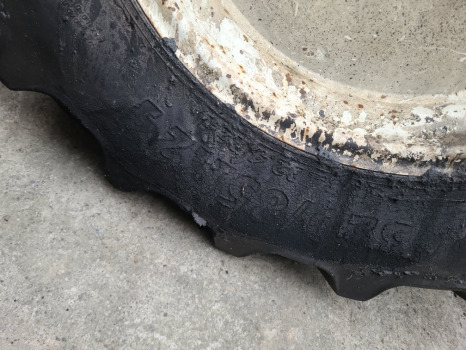 New Holland T4.90v, T4.100v, T4.80v, T4.110v Rear Wheel Rim 320/85r24 - Bandazh për Makineri bujqësore: foto 2 New Holland T4.90v, T4.100v, T4.80v, T4.110v Rear Wheel Rim 320/85r24 - Bandazh për Makineri bujqësore: foto 2