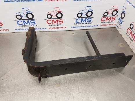 New Holland T7.200, T7.170, T7.210, T7.185 Fuel Tank Support 84180416 - Serbatori i karburantit për Traktor: foto 5 New Holland T7.200, T7.170, T7.210, T7.185 Fuel Tank Support 84180416 - Serbatori i karburantit për Traktor: foto 5