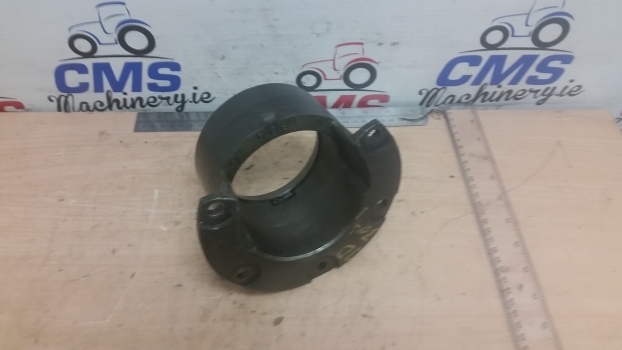 John Deere 3040 Bearing Housing L33911 - Pjesë këmbimi për Traktor: foto 2 John Deere 3040 Bearing Housing L33911 - Pjesë këmbimi për Traktor: foto 2